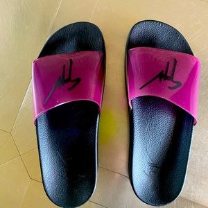 Garavanni Rossi transparent metallic purple slides